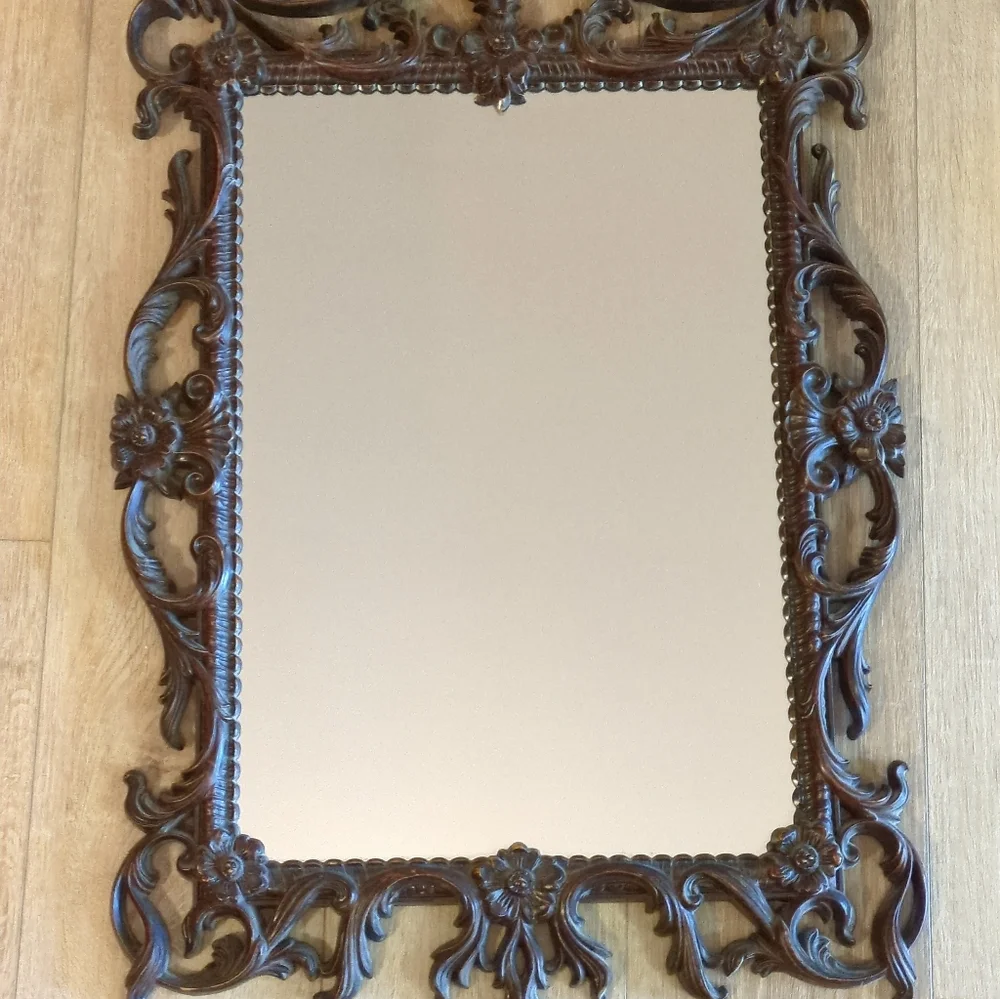 Vintage ornate regal frame wall mirror turner accessories, entryway